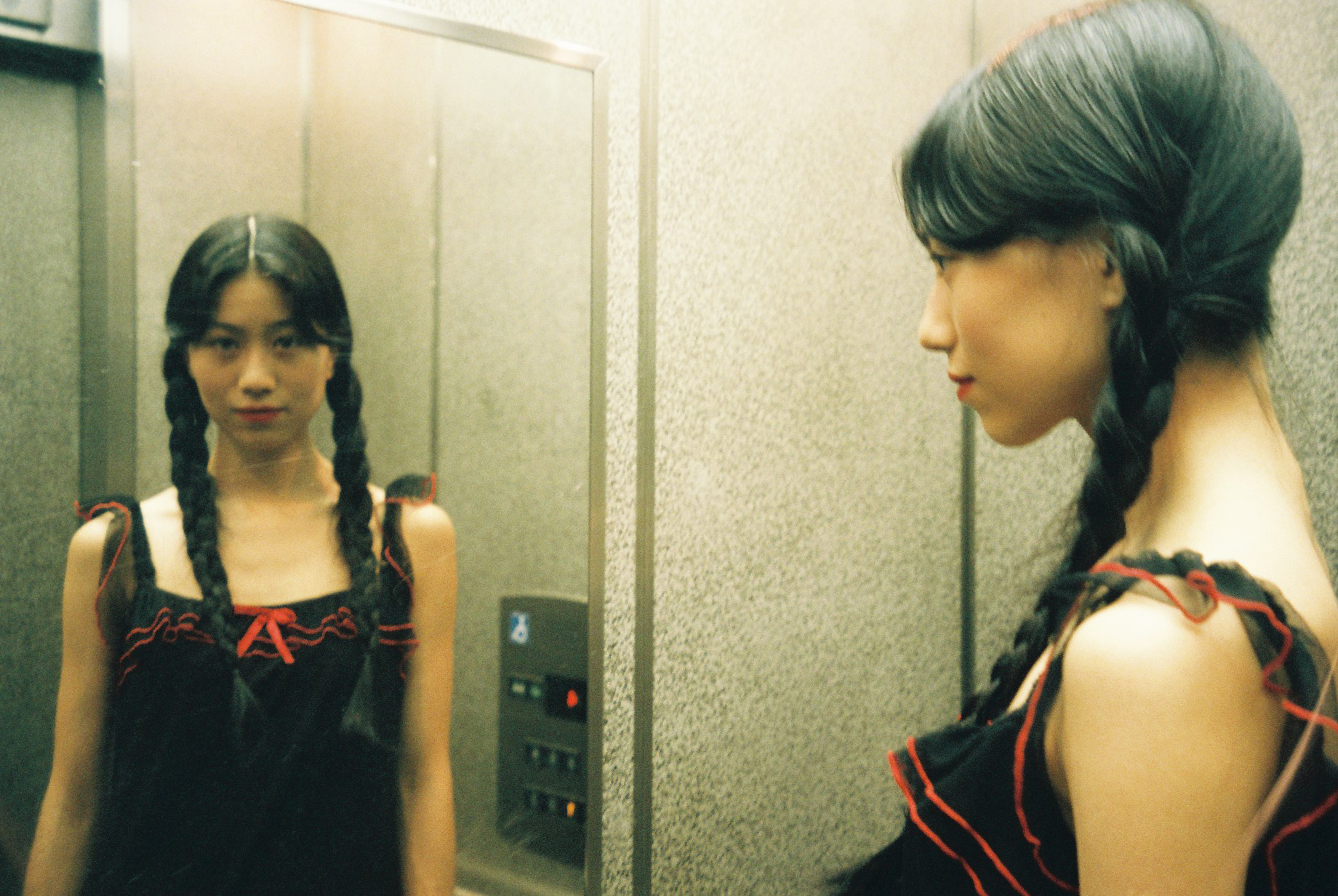 momoko photo